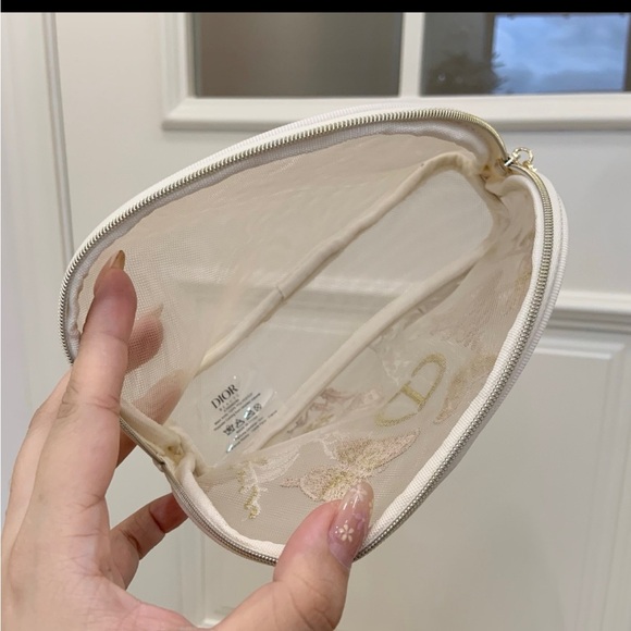 Dior Beige and Pink Embroidered Cosmetic Bag Set - Picture 3 of 5